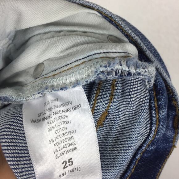 NWOT Re/Done Straight Leg Jean Size 25 Ultra High Rise 70s Stove Pipe Distressed - Picture 8 of 16